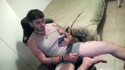 Snapshot of najidalquazar chatting on May 25, 9:54 pm Najid online show from May 25, 9:54 pm