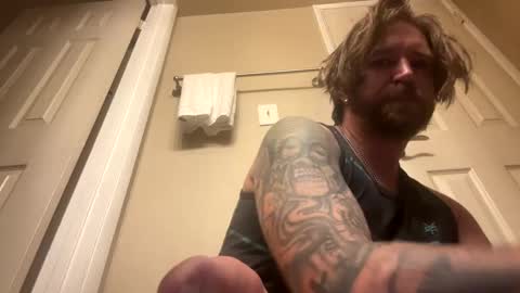 Snapshot of nakedbluesman420 chatting on October 5, 6:28 pm nakedbluesman420 online show from October 5, 6:28 pm