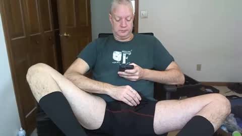 Snapshot of nakedilmale chatting on February 17, 10:03 pm Tip 100 for my full real name online show from February 17, 10:03 pm