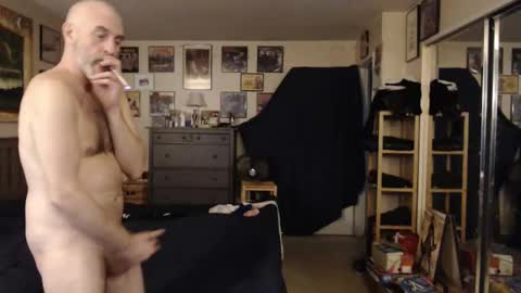 Snapshot of nakedmonkey chatting on January 5, 1:56 am nakedmonkey online show from January 5, 1:56 am