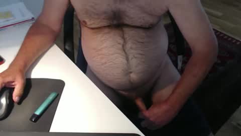 Nakedwanker10 online show from May 1, 4:22 pm