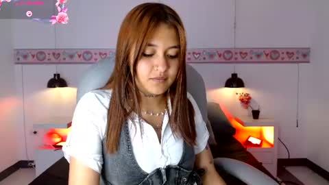 Snapshot of nala__24 chatting on July 23, 6:44 am Nala online show from July 23, 6:44 am