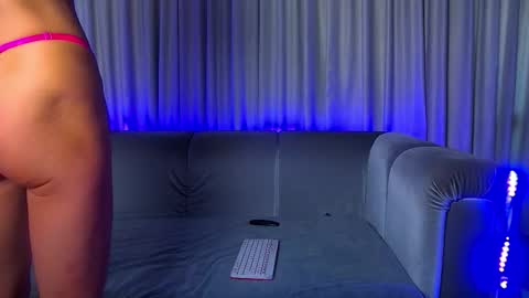 Snapshot of nally_ferrari chatting on September 9, 1:27 am Nally online show from September 9, 1:27 am