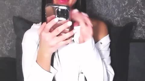 Lady online show from March 13, 6:47 pm