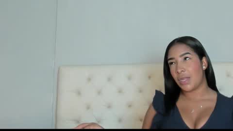 nami_sam online show from November 27, 1:24 pm