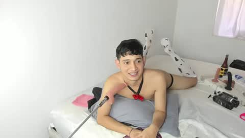 Snapshot of namir__ chatting on July 24, 8:40 pm Namir online show from July 24, 8:40 pm