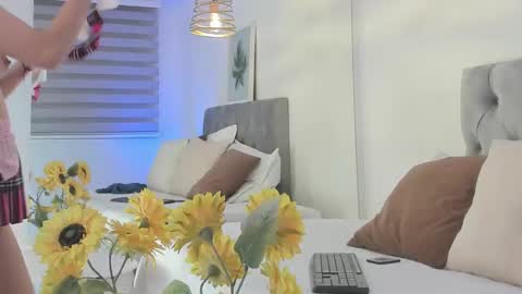 Snapshot of namisunny chatting on October 3, 7:55 pm nami online show from October 3, 7:55 pm