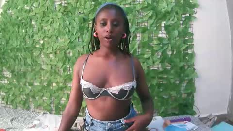 nana2095 online show from January 17, 12:32 pm