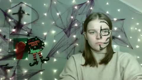 Nana online show from October 27, 9:13 am