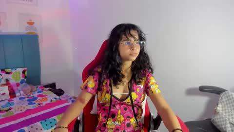 nanami_owo online show from September 19, 2:24 am