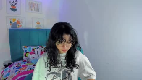 nanami_owo online show from September 22, 2:13 am