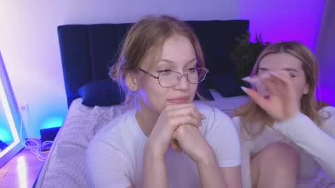 Maeve online show from February 15, 6:01 pm