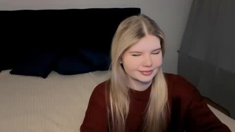 Maeve online show from March 13, 2:40 am