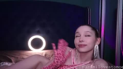 Snapshot of nanamilovestomoe chatting on June 16, 1:30 am LukaMaria online show from June 16, 1:30 am