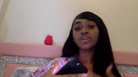 Snapshot of nanaonn chatting on May 4, 6:37 pm nanaonn online show from May 4, 6:37 pm