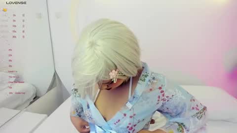 NanaOsaky online show from January 15, 12:25 pm