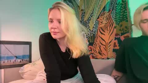 Nancy and Archi online show from September 9, 4:28 pm