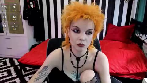 Nancy online show from February 9, 5:55 am