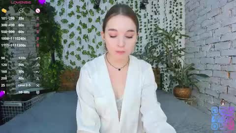 Snapshot of nancycaseys chatting on March 3, 6:04 am Luna online show from March 3, 6:04 am