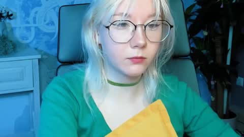 nancymartinez online show from January 17, 5:21 am