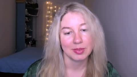 Snapshot of nancysanders chatting on May 7, 8:14 pm Nancy online show from May 7, 8:14 pm