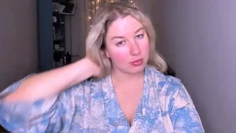 Snapshot of nancysanders chatting on June 13, 7:12 pm Nancy online show from June 13, 7:12 pm