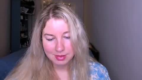 Snapshot of nancysanders chatting on June 14, 6:54 pm Nancy online show from June 14, 6:54 pm