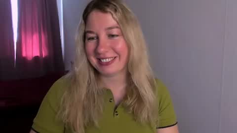 Snapshot of nancysanders chatting on July 20, 7:44 am Nancy online show from July 20, 7:44 am