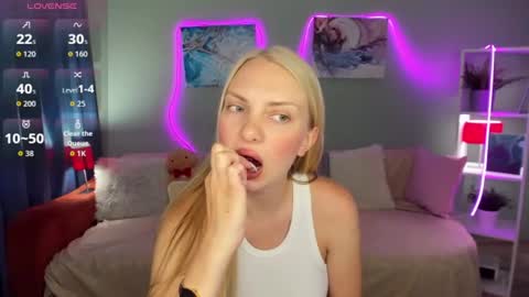 NancySummer online show from June 15, 11:12 am