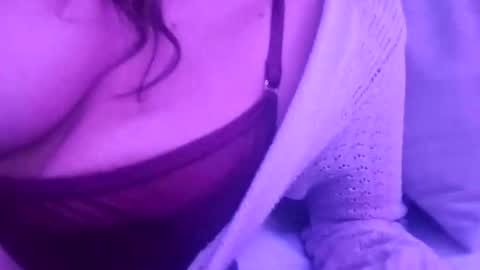 Snapshot of nancyybonita chatting on December 4, 8:34 am nancyybonita online show from December 4, 8:34 am