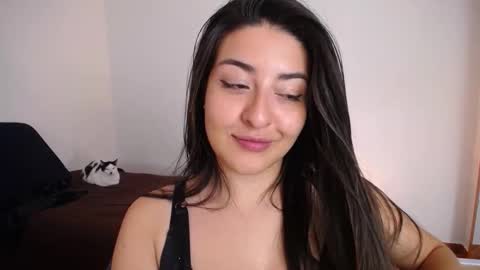 Snapshot of nani_gutierrez chatting on February 13, 11:56 pm Nani online show from February 13, 11:56 pm