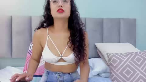 Carolina online show from March 17, 8:56 pm