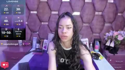 Snapshot of nanis_james15 chatting on May 6, 2:40 am nanis james15 online show from May 6, 2:40 am