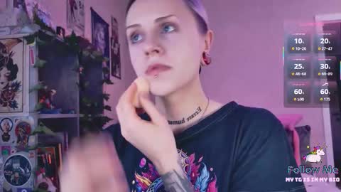 Monday-Friday 12-4 AM and 6-9 AM New York time online show from March 6, 8:27 pm