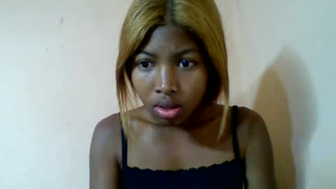 Snapshot of nannie02 chatting on July 28, 6:20 pm nannie02 online show from July 28, 6:20 pm