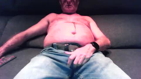 nano22968832 online show from April 26, 9:56 pm