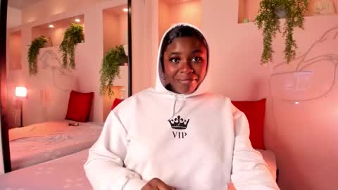 Snapshot of nanymoreno chatting on November 10, 12:48 pm nanymoreno online show from November 10, 12:48 pm