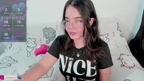 Snapshot of naoko_uwu chatting on January 14, 1:36 am Naoko online show from January 14, 1:36 am