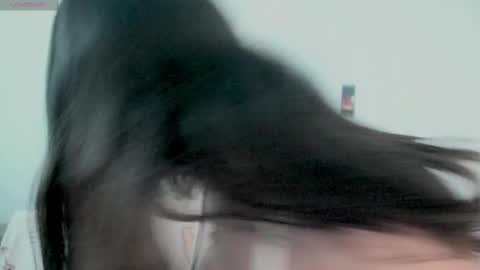 Snapshot of naoko_uwu chatting on February 22, 4:07 am Naoko online show from February 22, 4:07 am