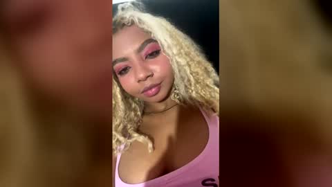 mara Jos online show from March 15, 6:19 am