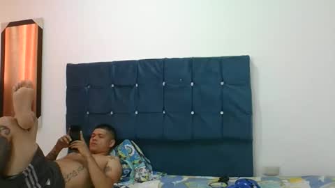 Mia online show from March 5, 3:19 pm