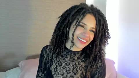 Snapshot of naomidawsonn chatting on September 21, 12:56 am naomidawson online show from September 21, 12:56 am