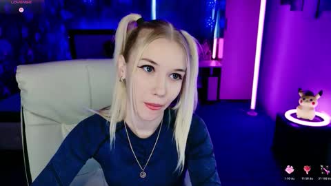 naomihita online show from February 11, 9:14 am