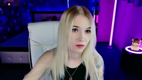 naomihita online show from February 16, 9:49 am