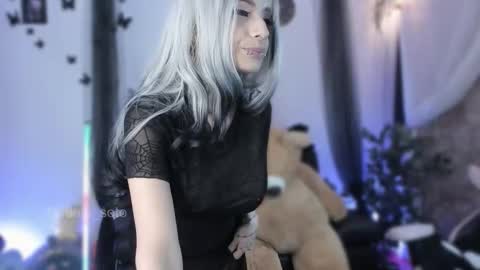 Snapshot of naomii_soto chatting on November 15, 6:37 pm Naomi online show from November 15, 6:37 pm