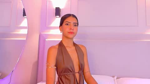 Naomi Klarc online show from November 13, 3:49 am