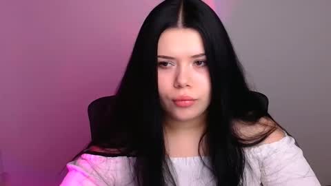 Naomi online show from November 10, 6:23 am