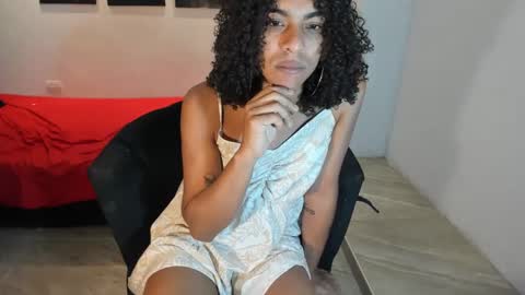 naomiwildburn online show from October 4, 5:00 pm