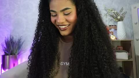Naomi     online show from May 1, 5:56 am