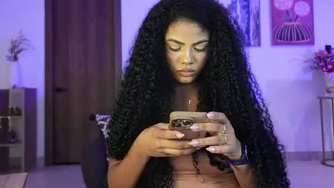 Snapshot of naomixjones1 chatting on June 11, 2:33 am Naomi online show from June 11, 2:33 am